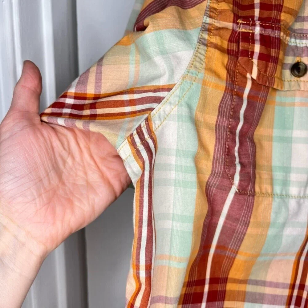 North Face Men Shirt Medium Orange Plaid Short Sleeve Delridge Button Up Outdoor